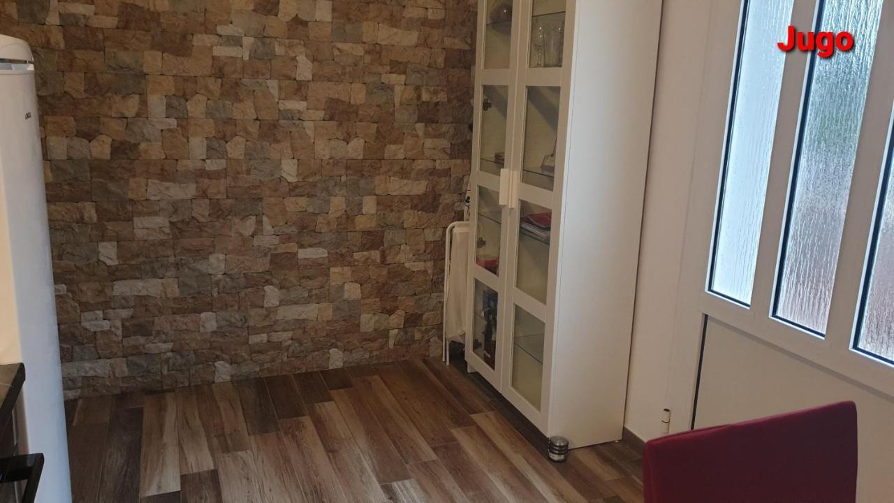 Apartments Bura & Jugo, Cres, Without Stress Exterior photo