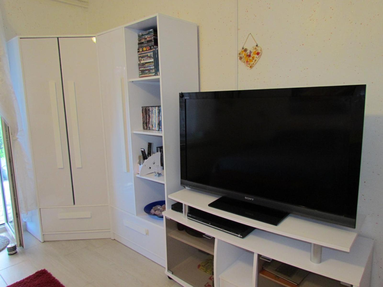 Apartments Bura & Jugo, Cres, Without Stress Exterior photo
