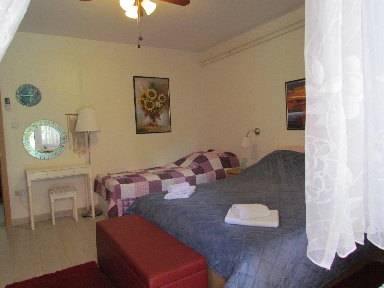Apartments Bura & Jugo, Cres, Without Stress Exterior photo